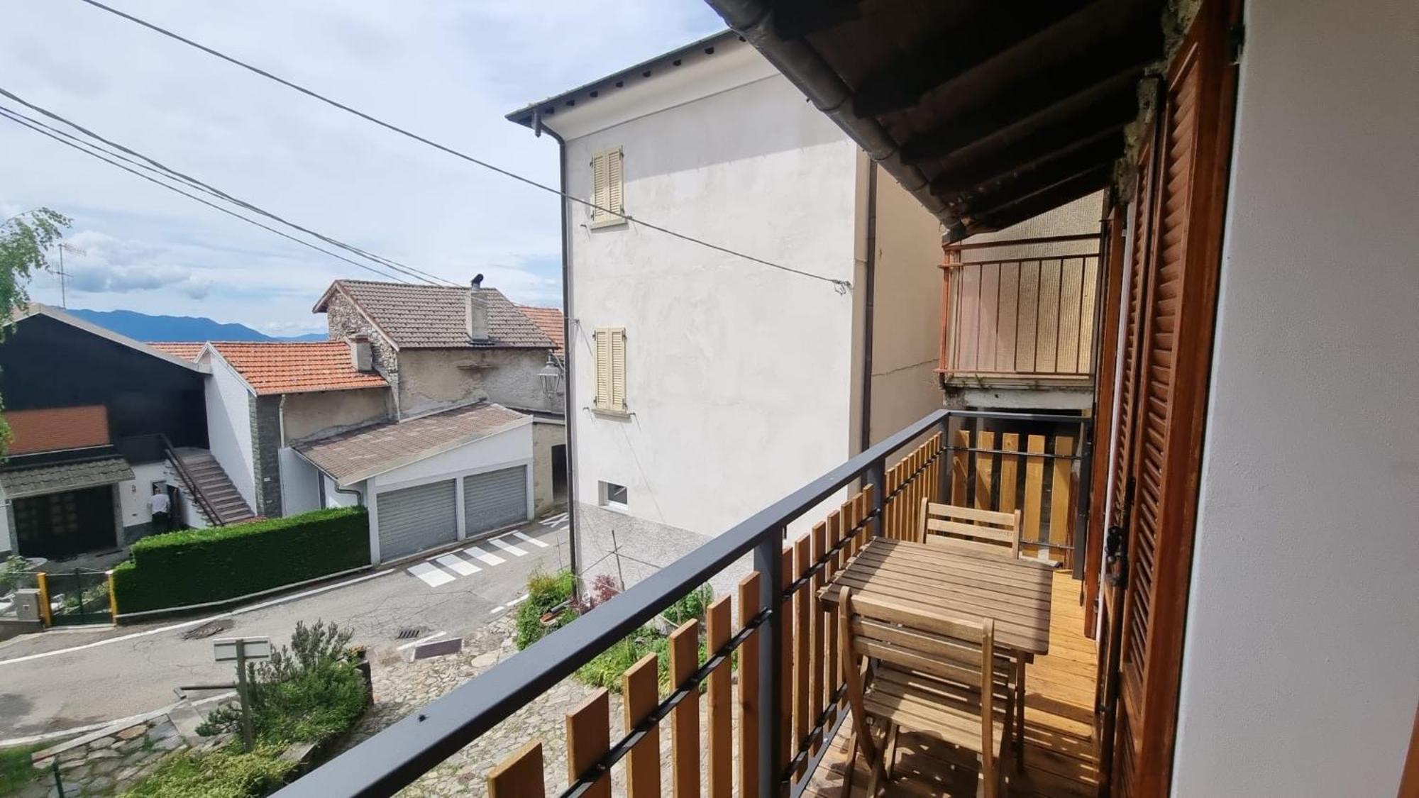 Vila Il Rustico Maccagno Exteriér fotografie